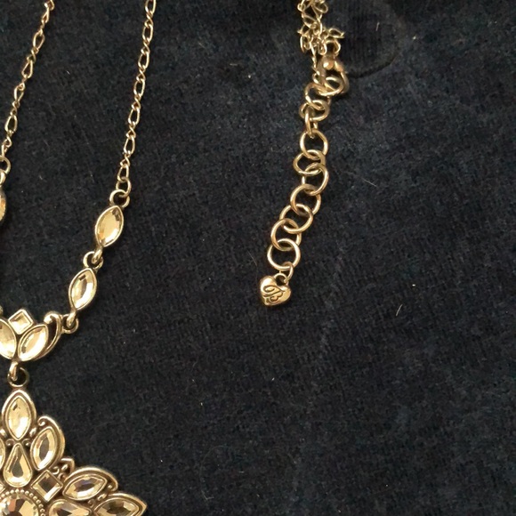 Brighton Necklace - Picture 3 of 4